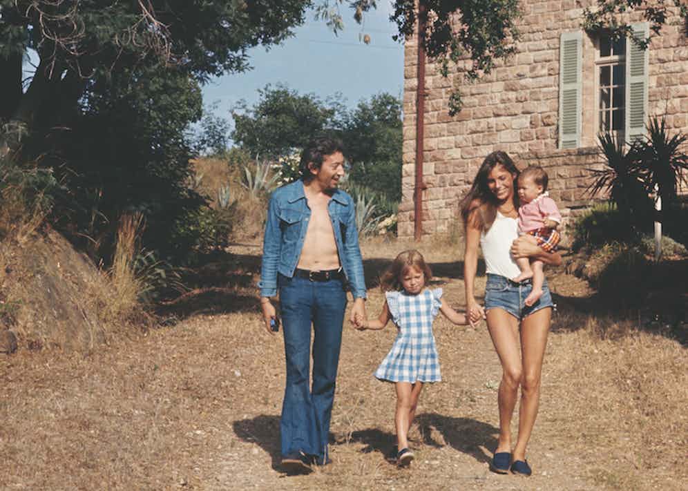 Serge Gainsbourg and Jane Birkin hold daughter Kate Barry's hand, and holds in her arms their daughter Charlotte, whilst on holiday in Saint-Tropez. Image by © James Andanson/Sygma/Corbis